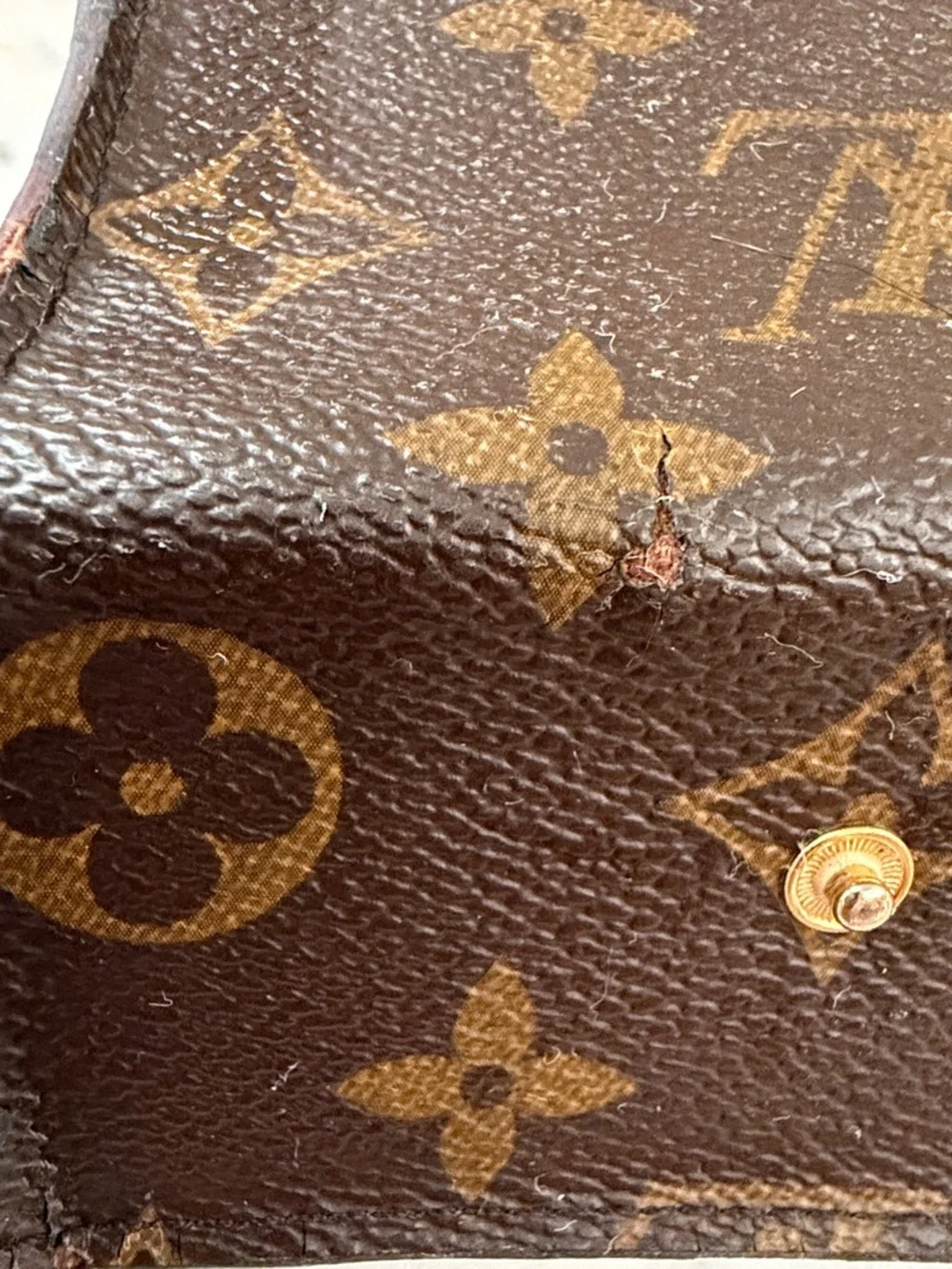 Authentic Louis Vuitton Monogram Canvas Key & Card Holder in Brown very loved. - Picture 5 of 5